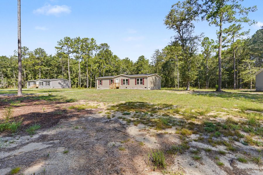 Natural landscape and outdoor views near in Walterboro (Image 42). Natural landscape and outdoor views near in Walterboro (Image 42).