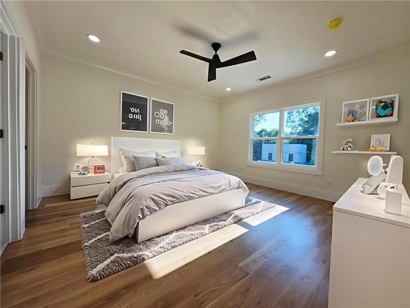 Furnished interior view inside a new home in , Atlanta (Image 43).