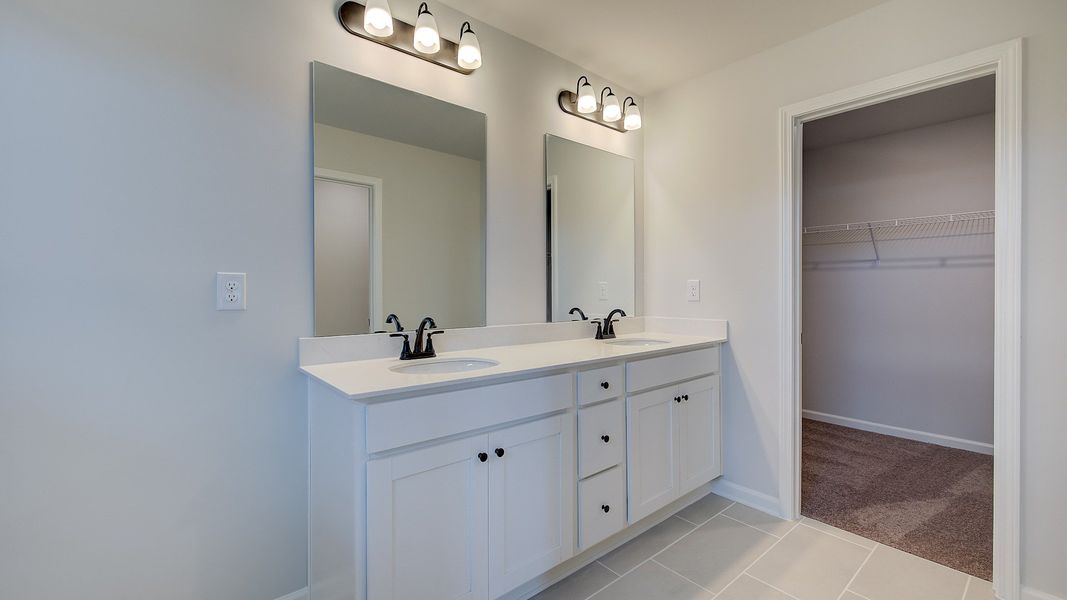 Furnished interior view inside a new home in Langley Overlook, Loganville (Image 14).