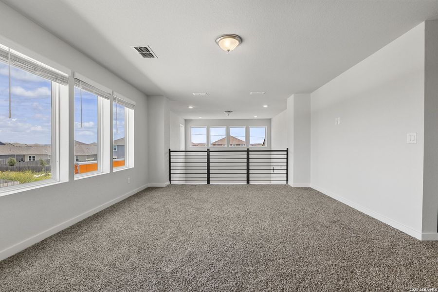 Spacious, unfurnished interior of a new home in Talley Fields, San Antonio (Image 22).
