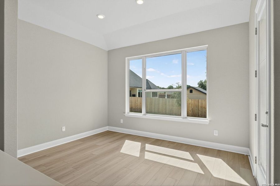 Spacious, unfurnished interior of a new home in , Castroville (Image 10).