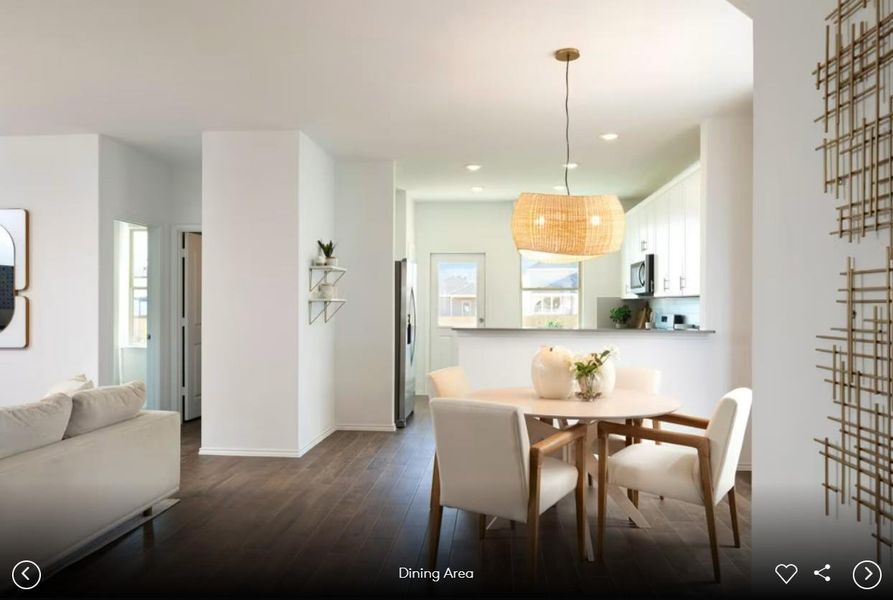 Photo of Pulte model home with same floor plan, not of actual home listed. Photo of Pulte model home with same floor plan, not of actual home listed.