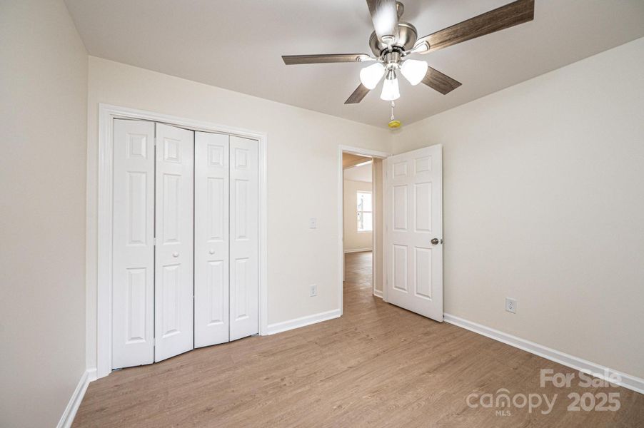 Spacious, unfurnished interior of a new home in , Hickory (Image 9).