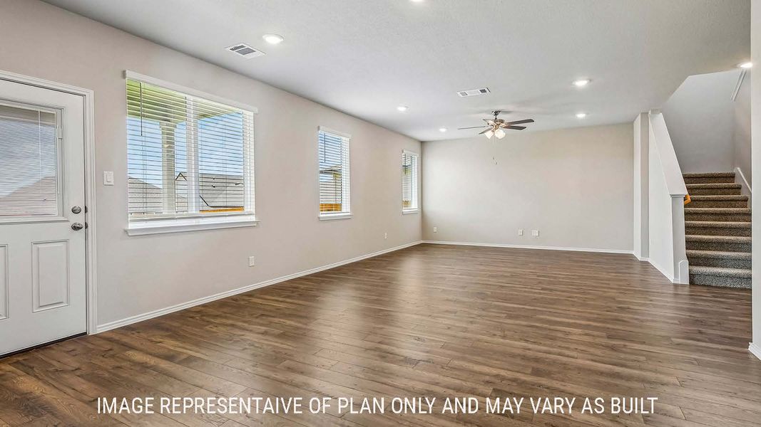 Spacious, unfurnished interior of a new home in Eagles Landing, Waco (Image 16).