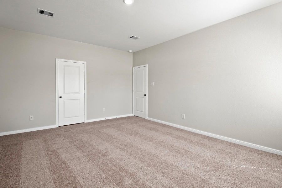 Spacious, unfurnished interior of a new home in Freeman Ranch, Katy (Image 15). Spacious, unfurnished interior of a new home in Freeman Ranch, Katy (Image 15).