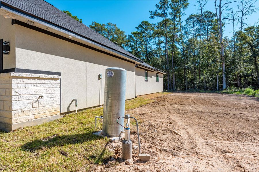 Exterior details and patio area of a home in , Dayton (Image 19). Exterior details and patio area of a home in , Dayton (Image 19).