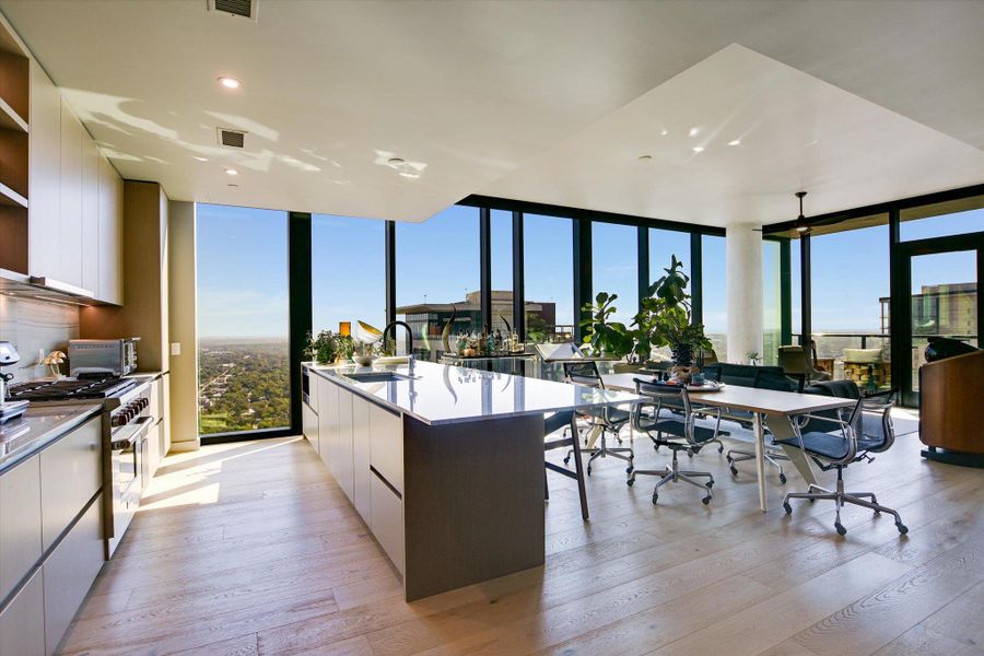 Community amenities in The Modern Austin Residences, Austin (Image 23). Community amenities in The Modern Austin Residences, Austin (Image 23).