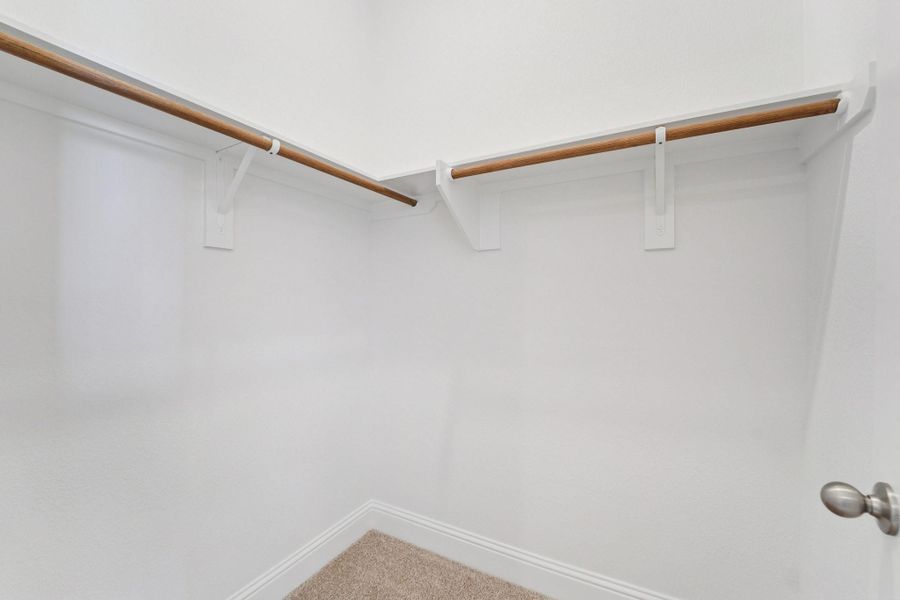 Spacious, unfurnished interior of a new home in Meridiana 70', Manvel (Image 38).