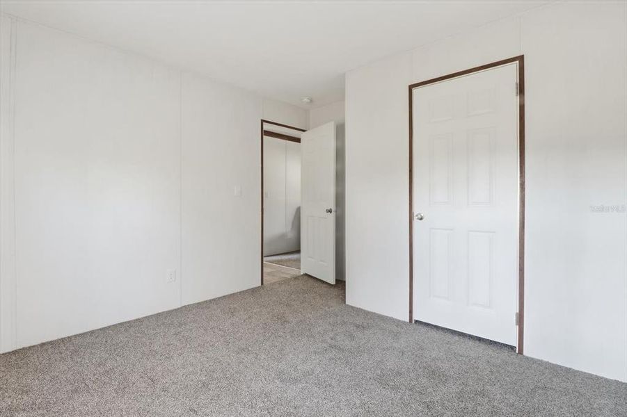 Spacious, unfurnished interior of a new home in , Homosassa (Image 23). Spacious, unfurnished interior of a new home in , Homosassa (Image 23).