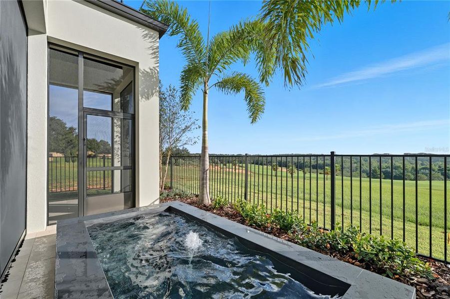Exterior details and patio area of a home in , Montverde (Image 29).