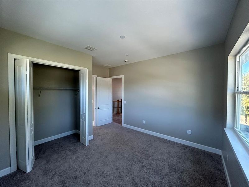 Spacious, unfurnished interior of a new home in , St. Petersburg (Image 61). Spacious, unfurnished interior of a new home in , St. Petersburg (Image 61).