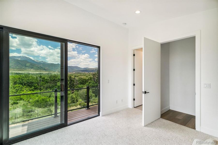 Spacious, unfurnished interior of a new home in , Colorado Springs (Image 19).