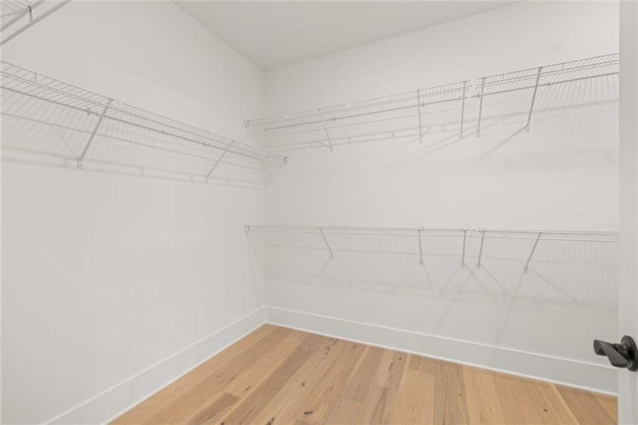 Spacious, unfurnished interior of a new home in Soleil Belmont Park, Canton (Image 43).