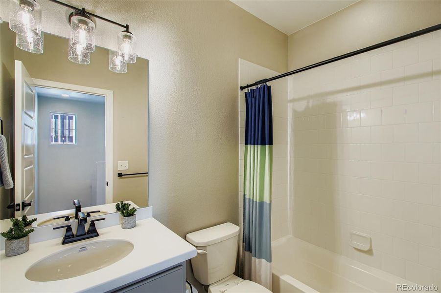 Furnished interior view inside a new home in Haskins Station, Arvada (Image 16).