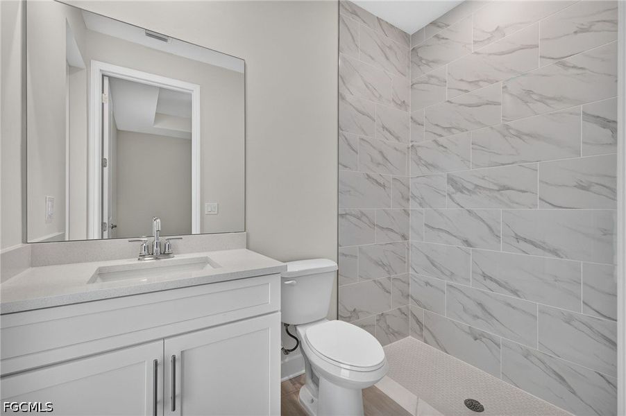 Furnished interior view inside a new home in Cape Coral, Cape Coral (Image 14). Furnished interior view inside a new home in Cape Coral, Cape Coral (Image 14).