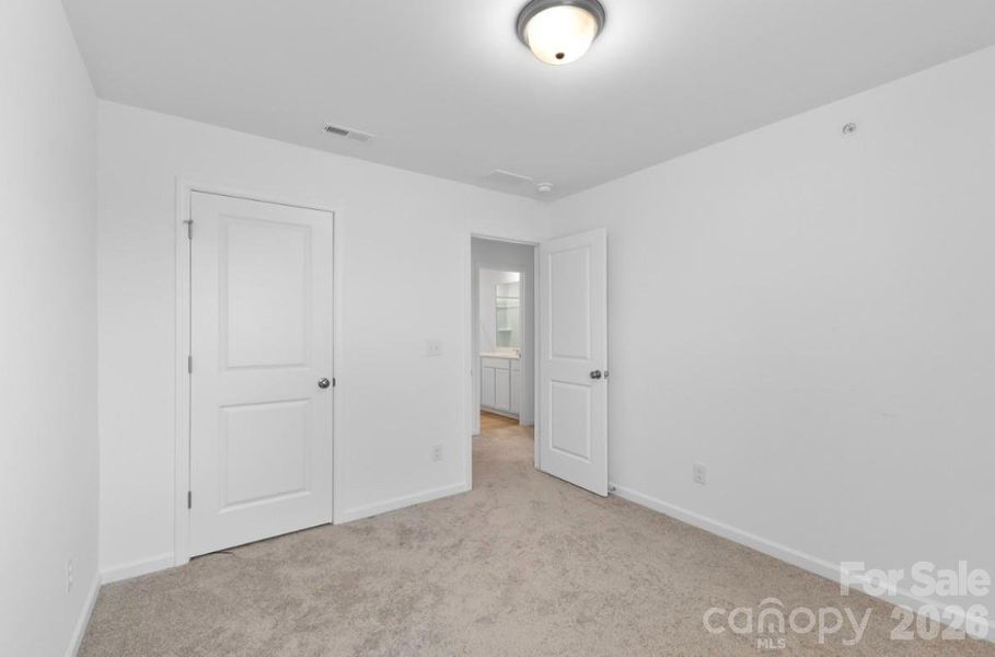 Spacious, unfurnished interior of a new home in Spring Meadow, Concord (Image 21).