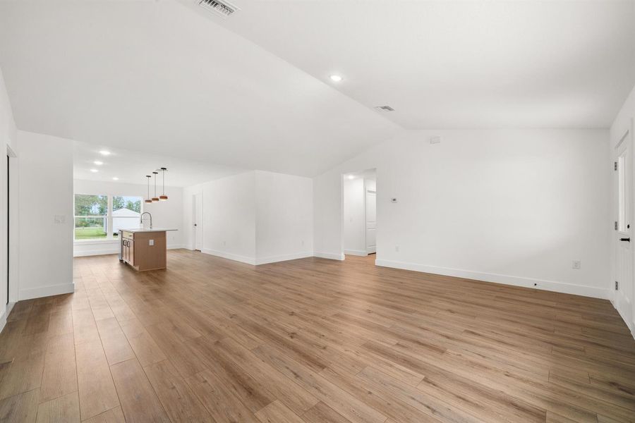 interior - living room 3