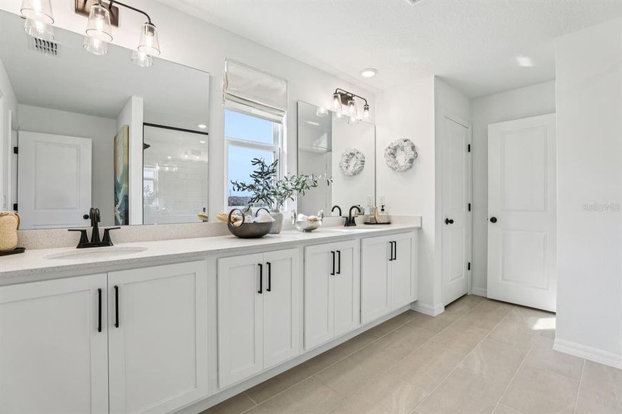 Furnished interior view inside a new home in Hawks Run, Kissimmee (Image 51).