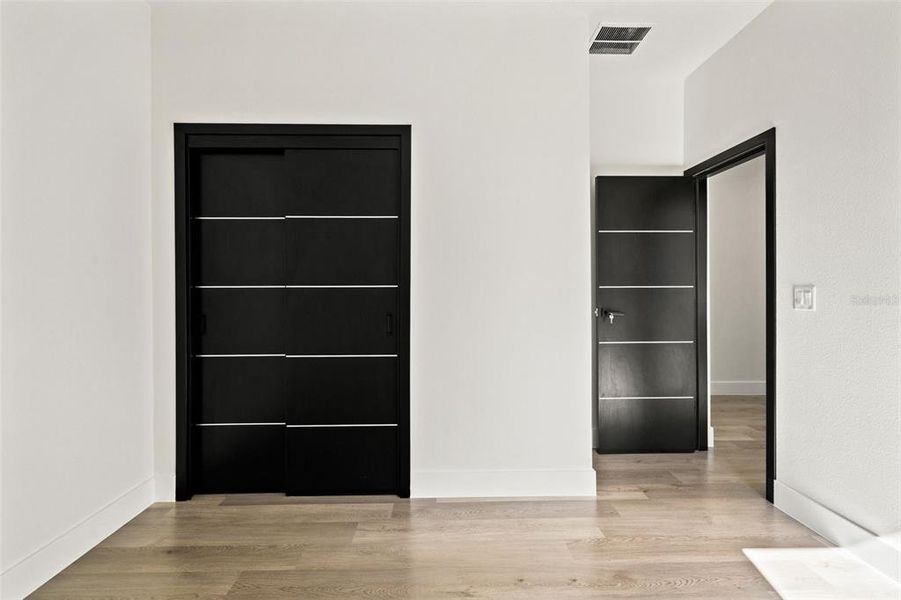 Image 48 of a home in .