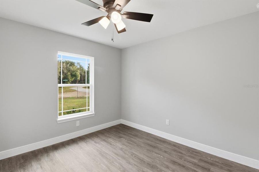 Spacious, unfurnished interior of a new home in , Dunnellon (Image 29).