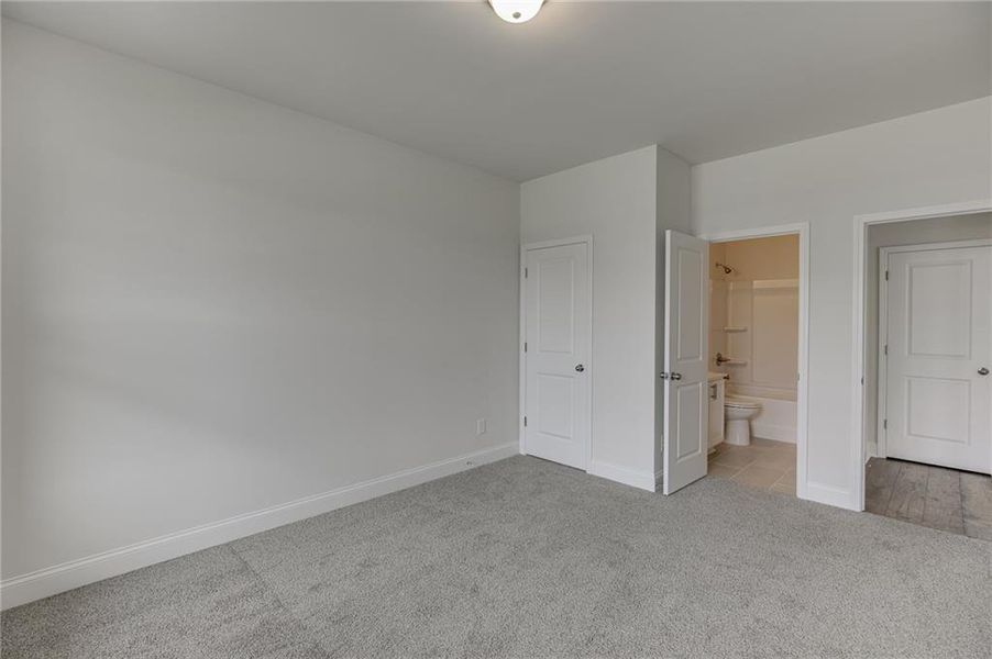 Spacious, unfurnished interior of a new home in , Jefferson (Image 36). Spacious, unfurnished interior of a new home in , Jefferson (Image 36).