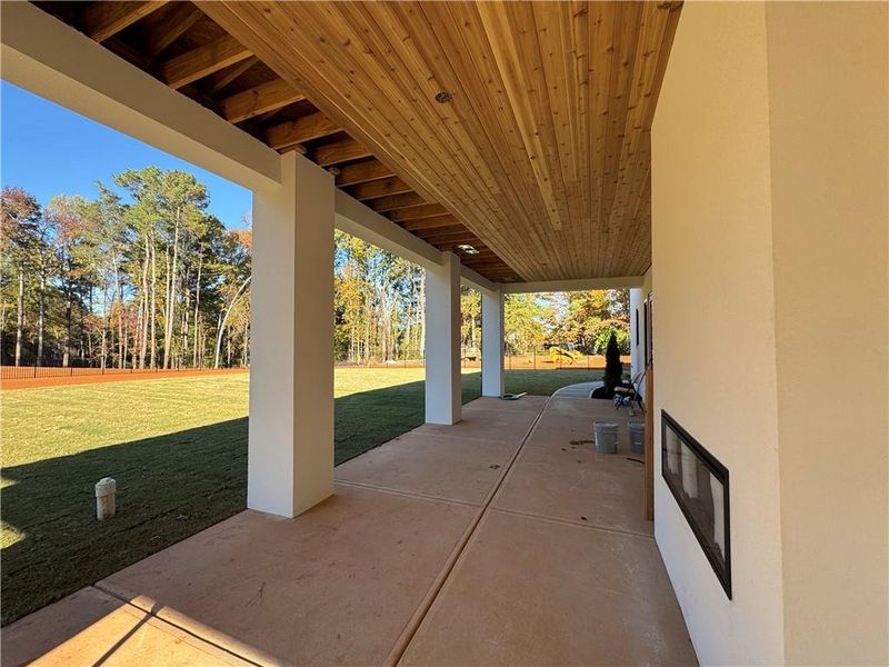 Image 43 of a home in .