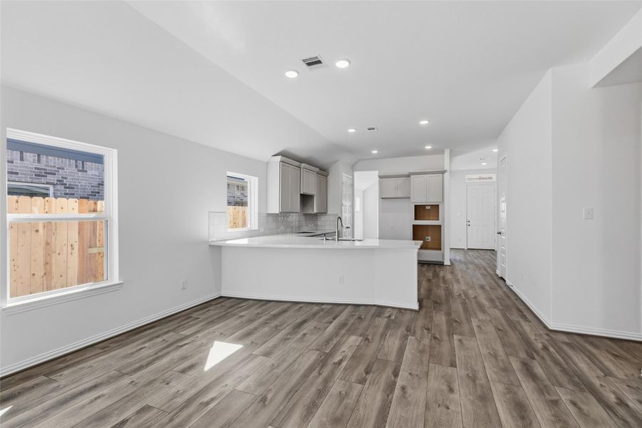 Furnished interior view inside a new home in Wildrye, Waller (Image 10).