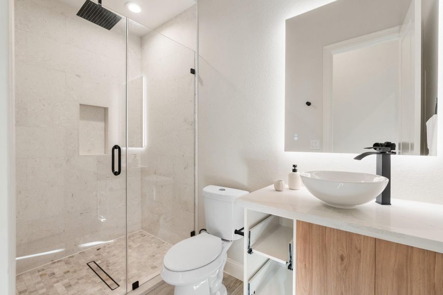 Furnished interior view inside a new home in , Tomball (Image 30). Furnished interior view inside a new home in , Tomball (Image 30).