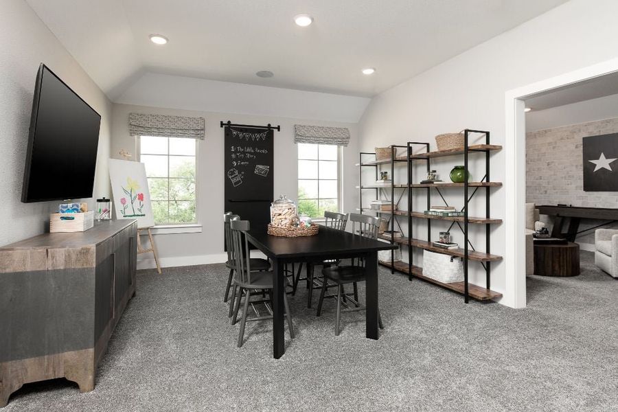 Representative furnished interior of a home built from the Dylan by Tri Pointe Homes in Inspiration Collection at LaPrelle, Fort Worth (Image 10).