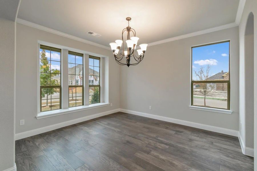 Dining Room | Concept 3218 at Villages of Walnut Grove in Midlothian, TX by Landsea Homes