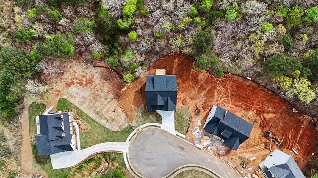 Image 47 of a home in .