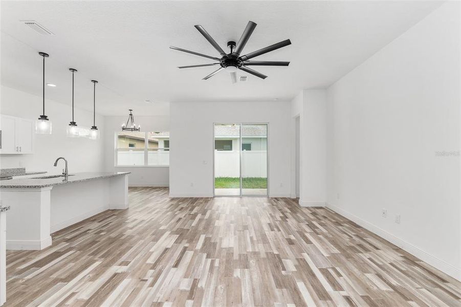 Spacious, unfurnished interior of a new home in , Ocala (Image 28).