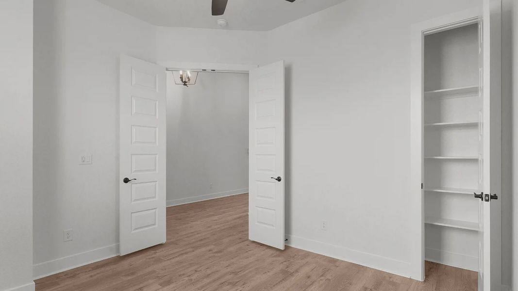 Spacious, unfurnished interior of a new home in The Grove at Blackhawk, Pflugerville (Image 11).