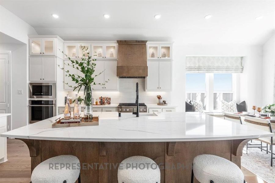 Furnished interior view inside a new home in Dove Hollow, Waxahachie (Image 6). Furnished interior view inside a new home in Dove Hollow, Waxahachie (Image 6).