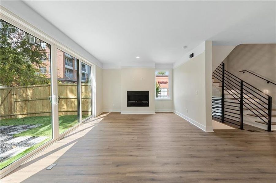Spacious, unfurnished interior of a new home in The Berkeleys, Atlanta (Image 20).