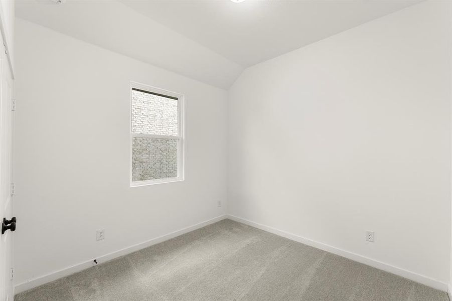 13. 1600 Eagle Meadow - Bed 3 13. 1600 Eagle Meadow - Bed 3