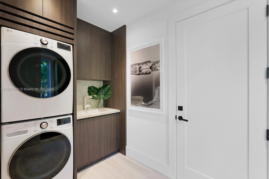 Furnished interior view inside a new home in , Palm Beach (Image 55). Furnished interior view inside a new home in , Palm Beach (Image 55).