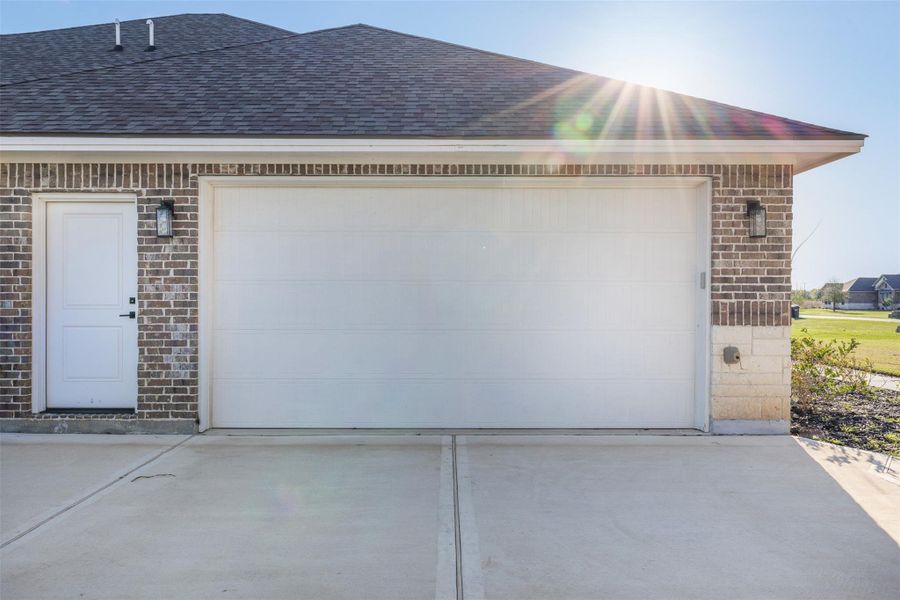 Exterior details and patio area of a home in , Iola (Image 26).