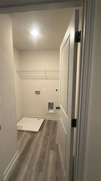 Spacious, unfurnished interior of a new home in , Jefferson (Image 6).