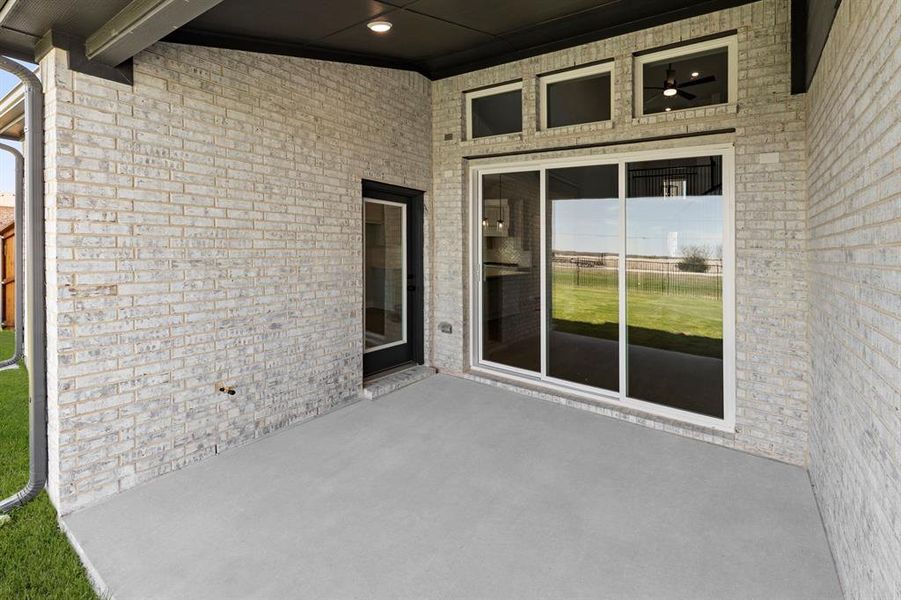 25. 9729 Palermo - Patio