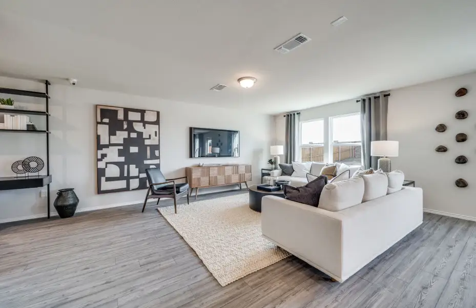 Furnished interior view inside a new home in Mobberly Farms, Pilot Point (Image 13).