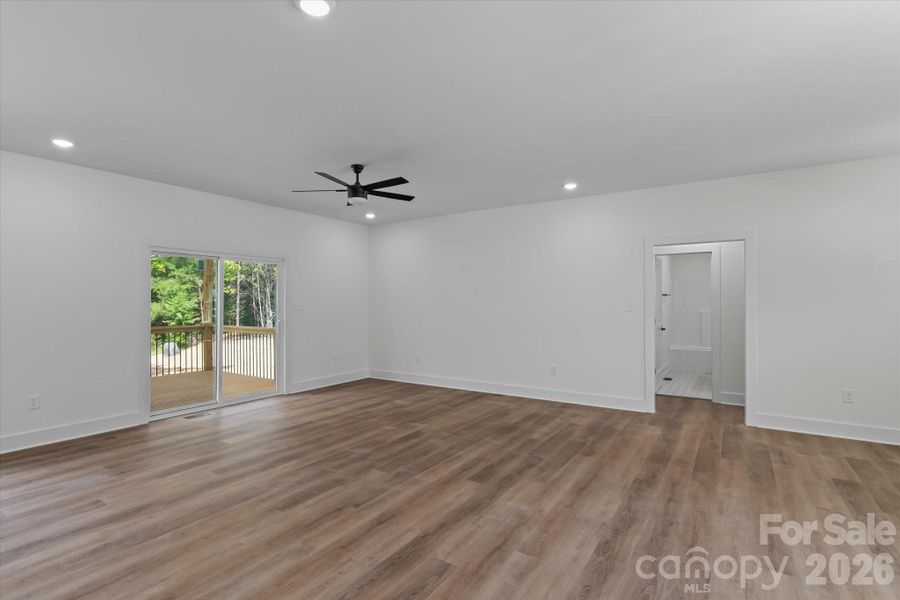 Spacious, unfurnished interior of a new home in , Troutman (Image 12).