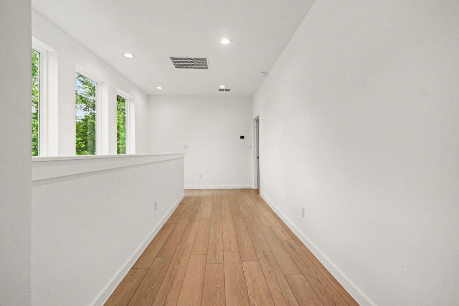 Spacious, unfurnished interior of a new home in , Houston (Image 25). Spacious, unfurnished interior of a new home in , Houston (Image 25).