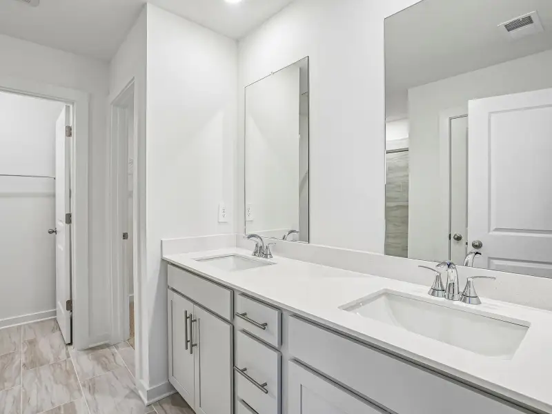 Furnished interior view inside a new home in Crestview - Ridge Series, Hermitage (Image 5).