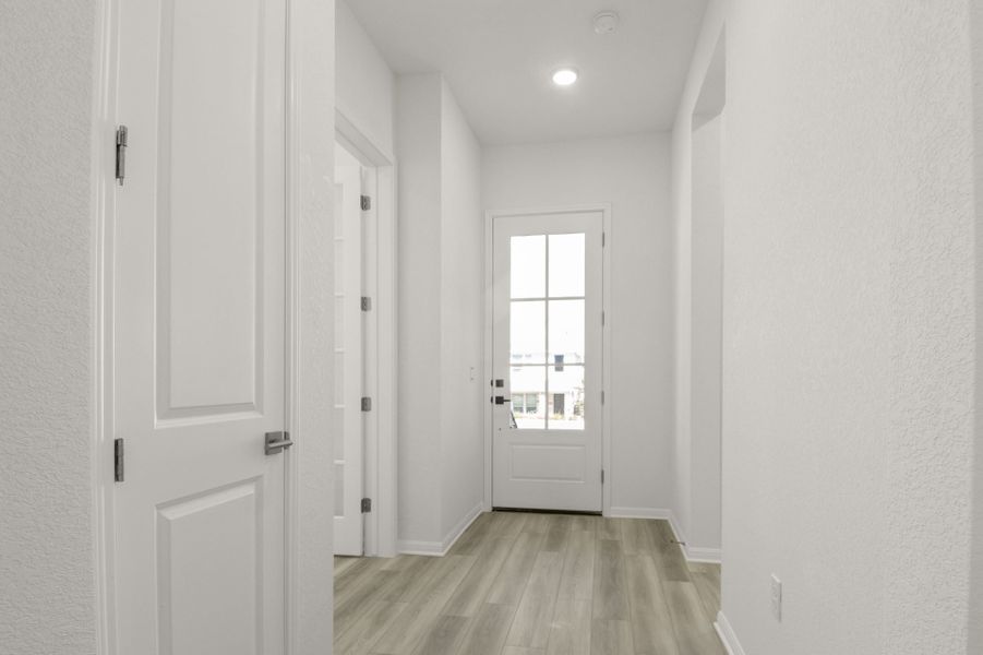 Spacious, unfurnished interior of a new home in Easton Park, Austin (Image 23).