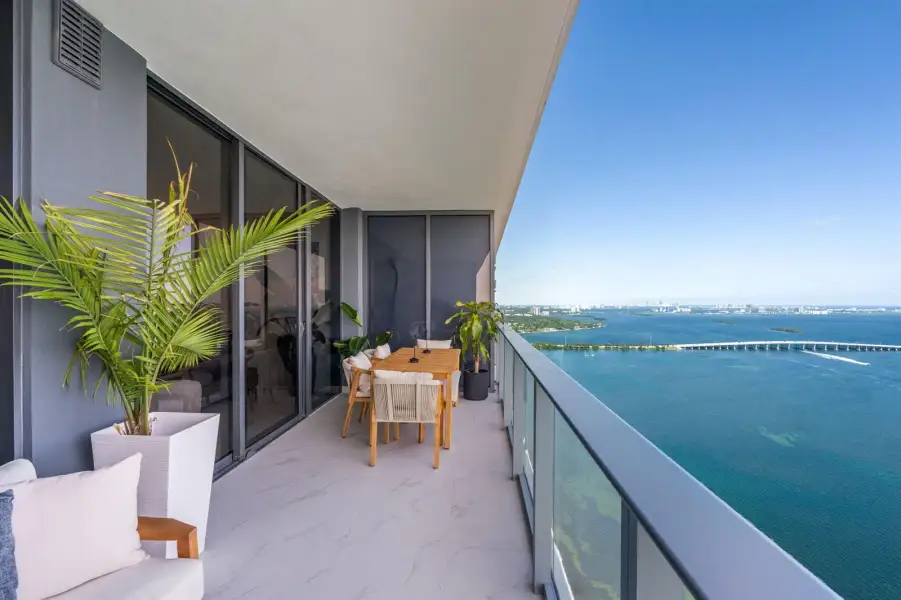 29-web-or-mls-A7401446