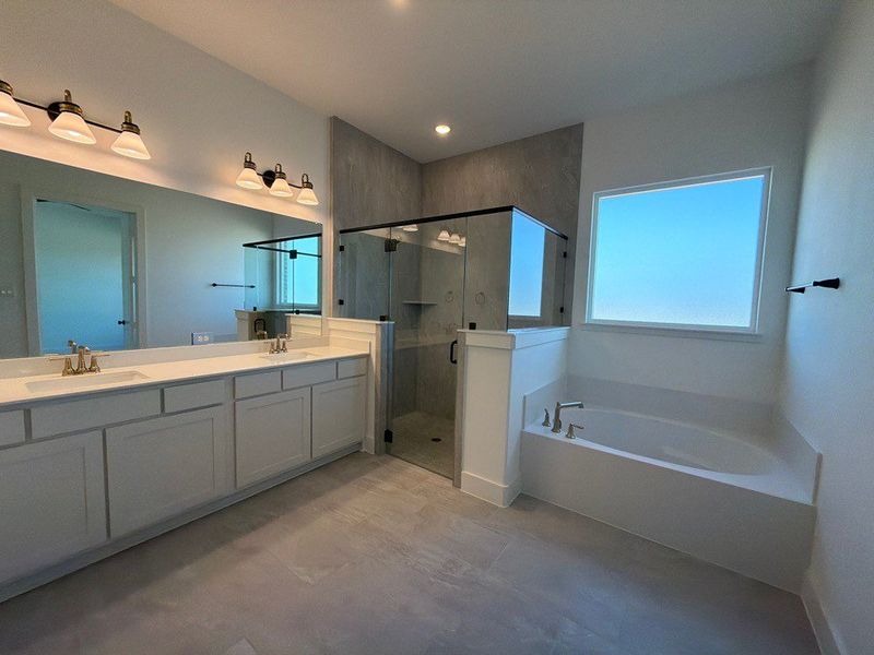 Furnished interior view inside a new home in Grayson Ridge, Van Alstyne (Image 5).