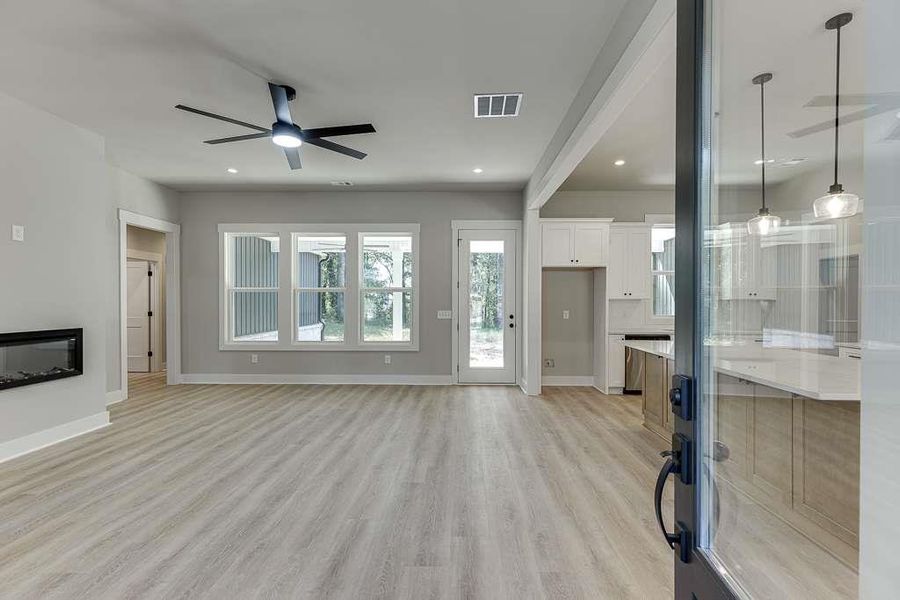 Spacious, unfurnished interior of a new home in , Jefferson (Image 25). Spacious, unfurnished interior of a new home in , Jefferson (Image 25).