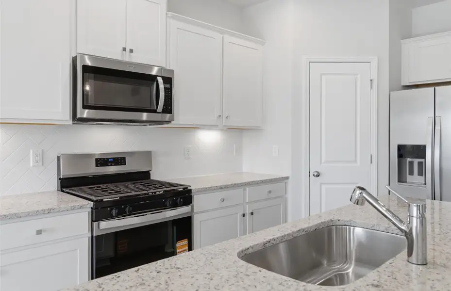 Furnished interior view inside a new home in Indigo Park, Easley (Image 7).
