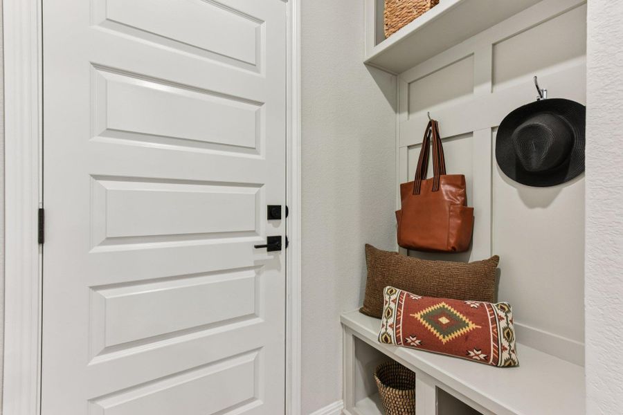 Furnished interior view inside a new home in La Cima, San Marcos (Image 25).